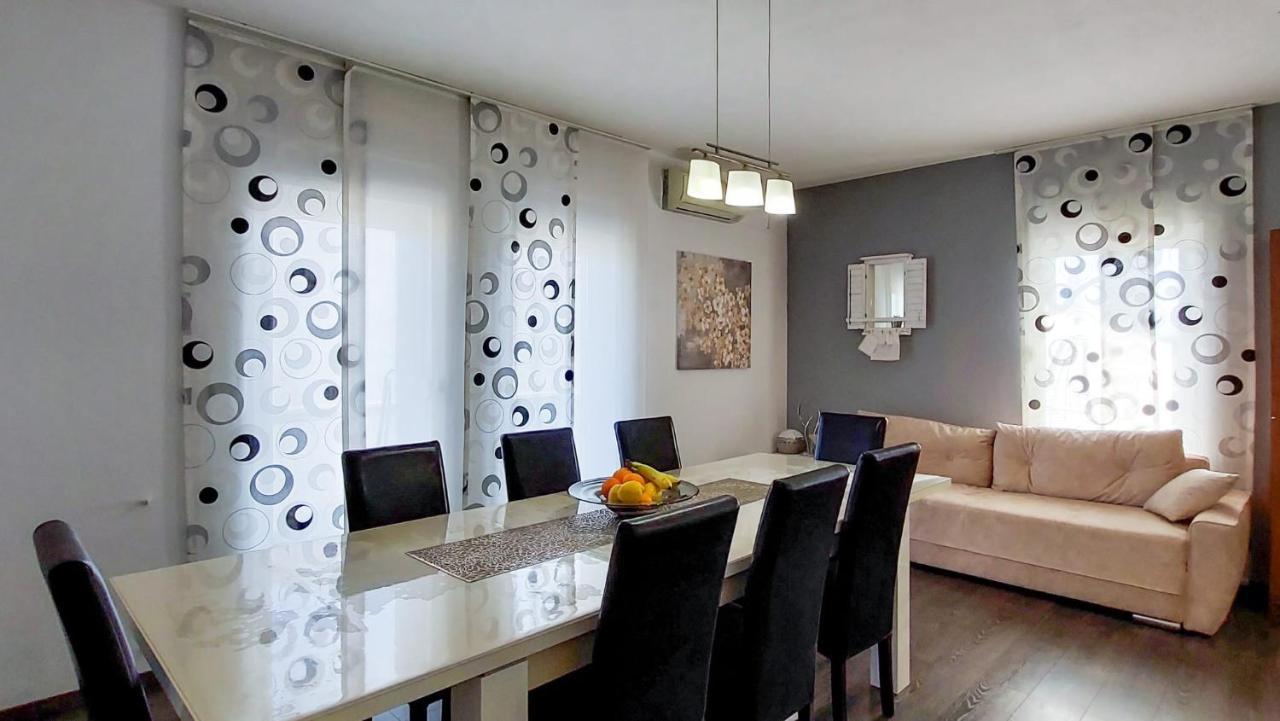 3 Bedrooms Apartman Dmt Kastela Ngoại thất bức ảnh